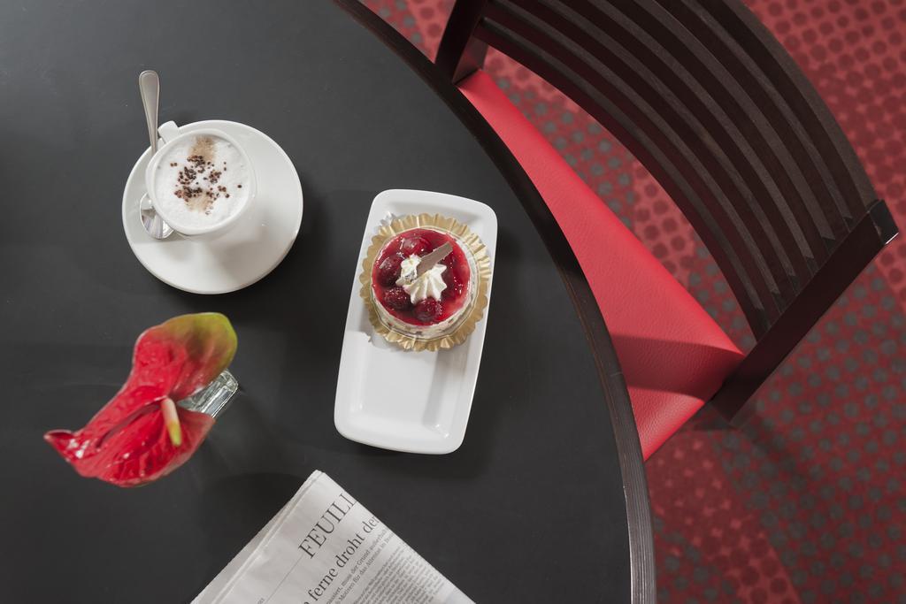 Sorat Hotel Cottbus Ngoại thất bức ảnh
